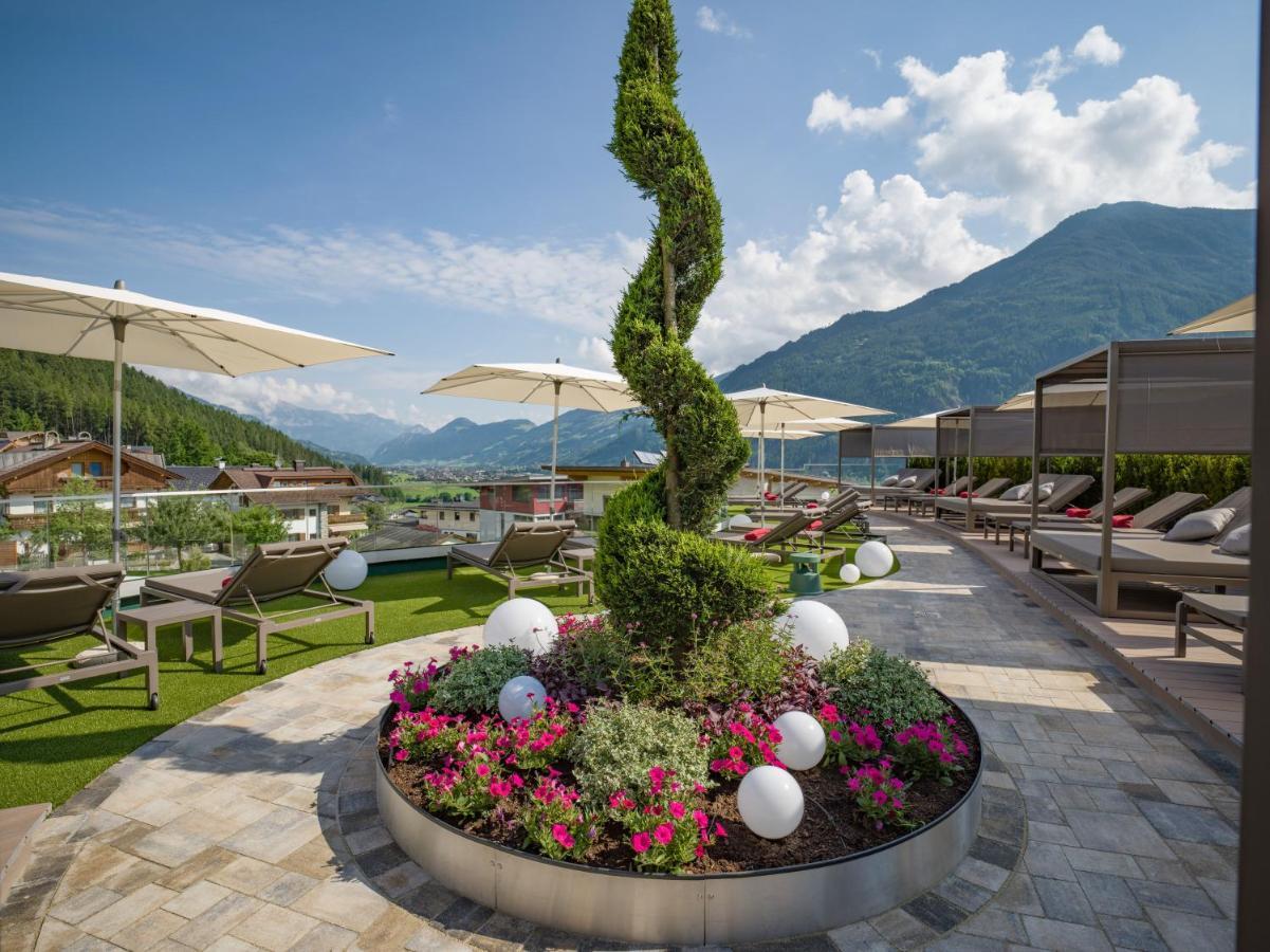 Platzlhof - Mein Hotel Im Zillertal 齐勒河谷的里德 外观 照片