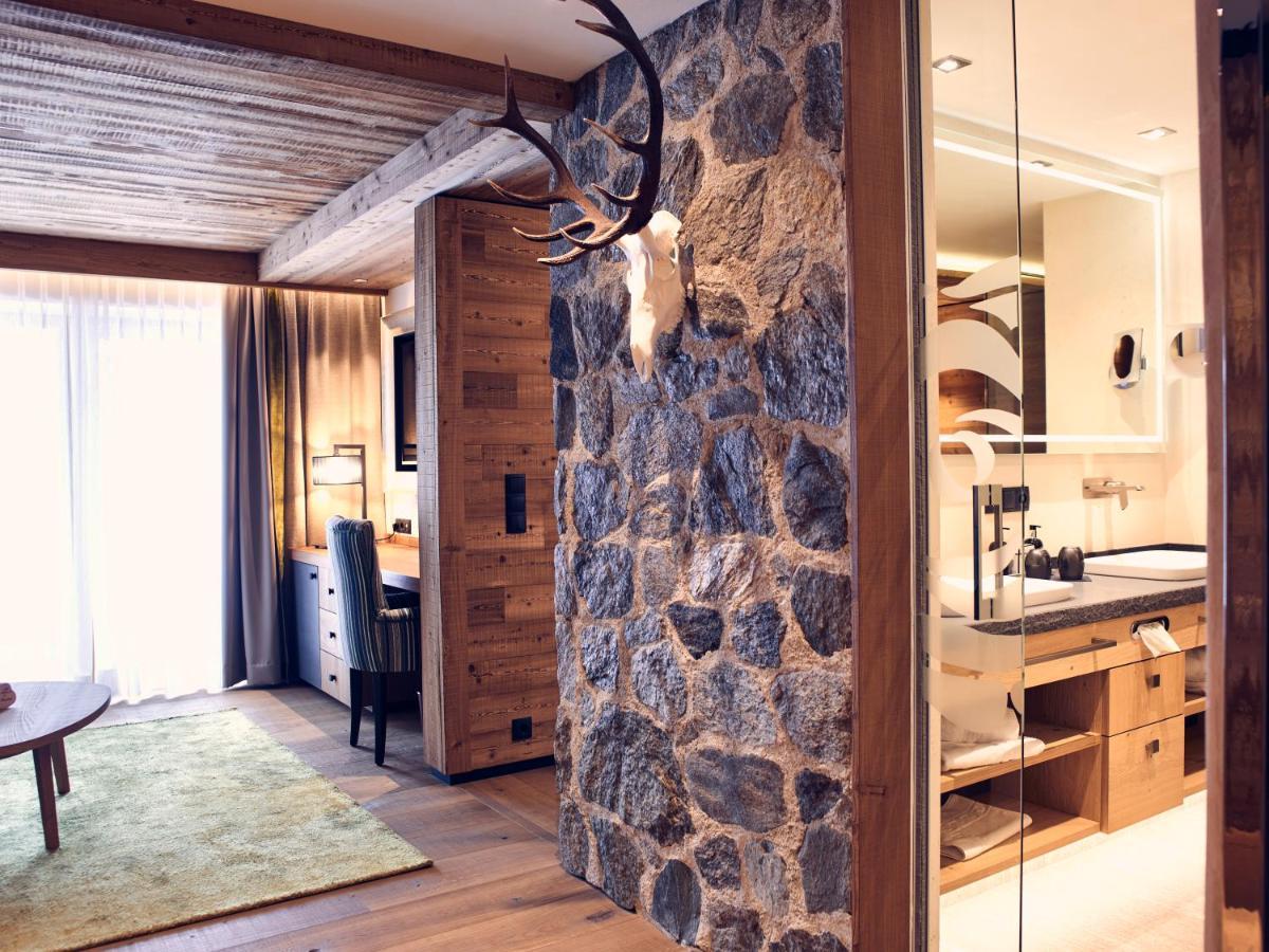 Platzlhof - Mein Hotel Im Zillertal 齐勒河谷的里德 外观 照片