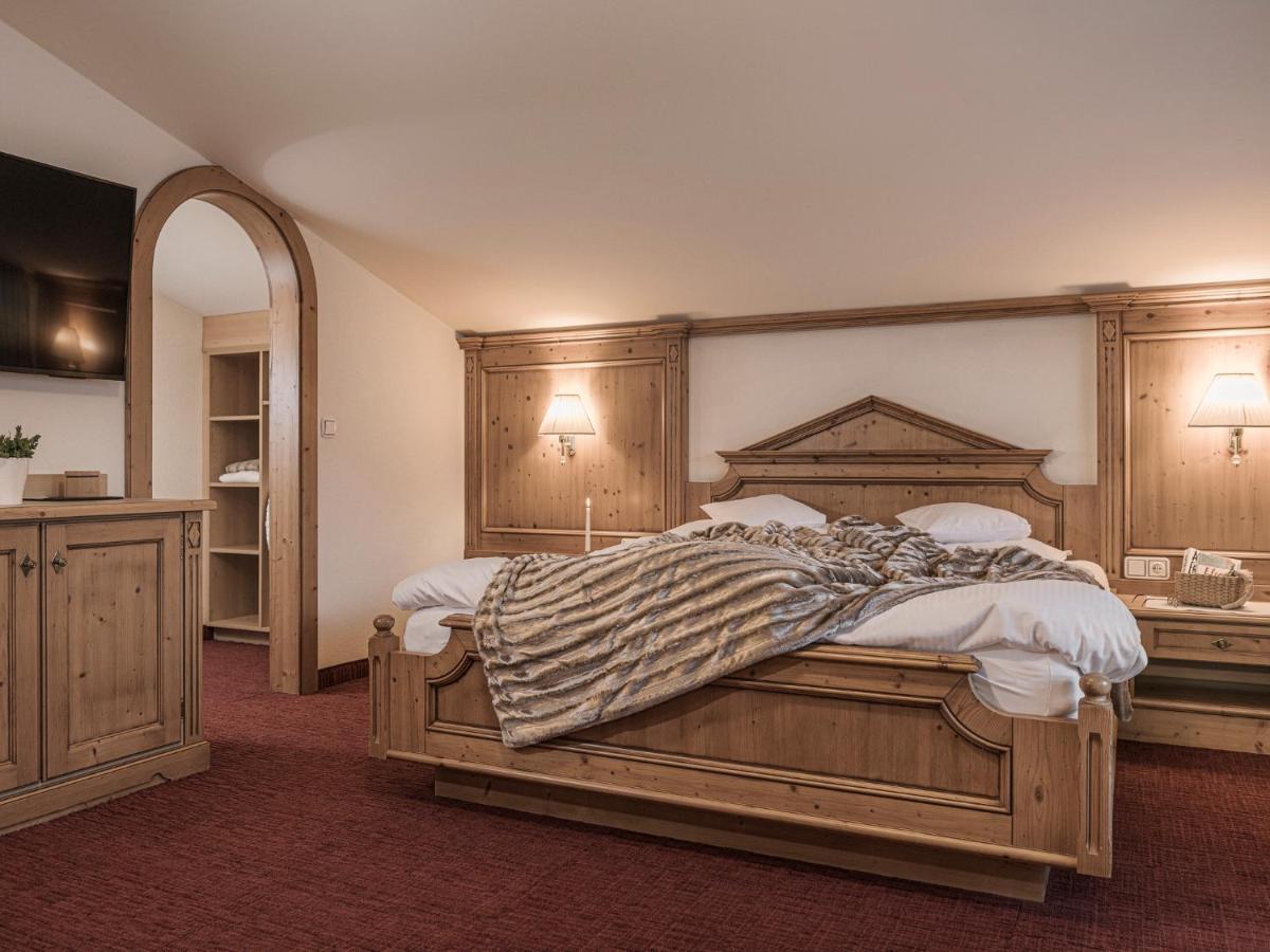 Platzlhof - Mein Hotel Im Zillertal 齐勒河谷的里德 外观 照片