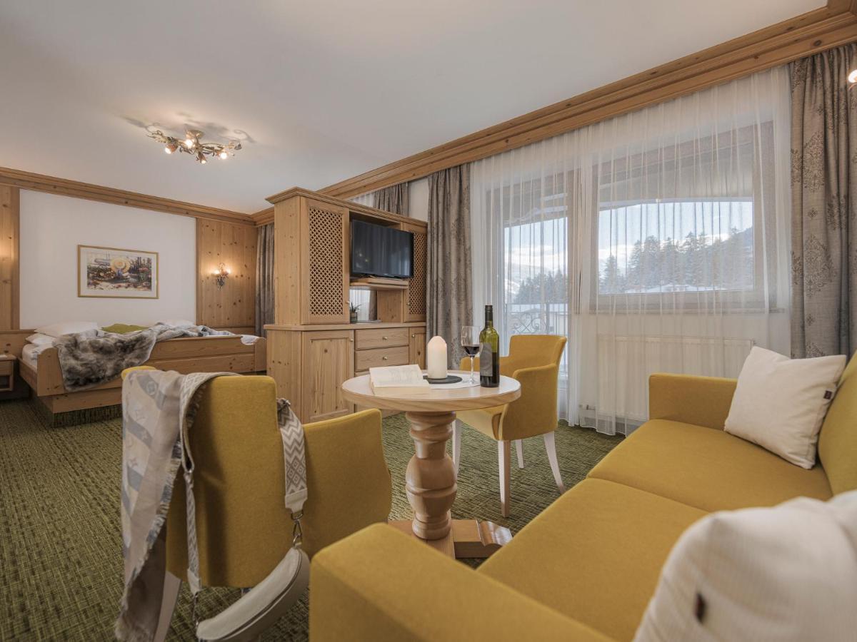 Platzlhof - Mein Hotel Im Zillertal 齐勒河谷的里德 外观 照片