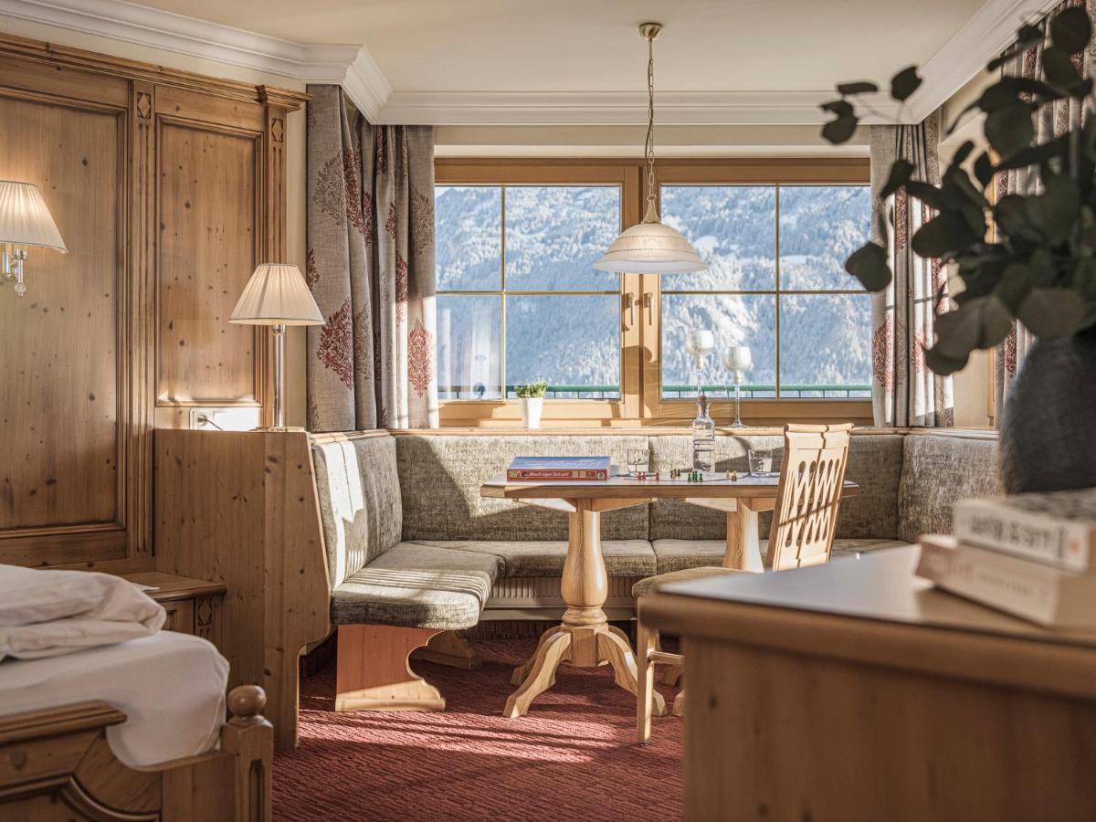 Platzlhof - Mein Hotel Im Zillertal 齐勒河谷的里德 外观 照片