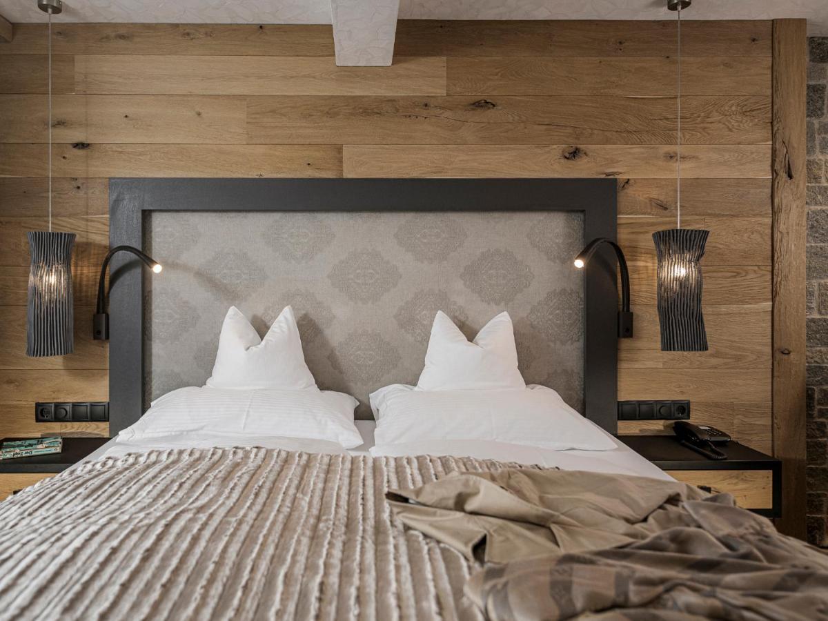 Platzlhof - Mein Hotel Im Zillertal 齐勒河谷的里德 外观 照片